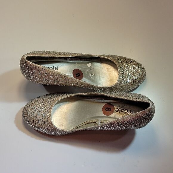 NICOLE ROUND TOE GOLD &SILVER WEDGE SHOES - Picture 7 of 16